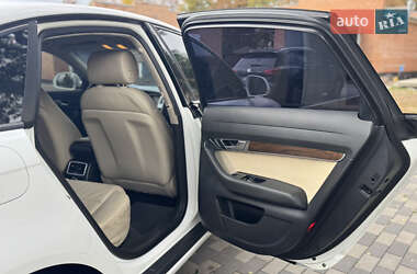 Седан Audi A6 2010 в 