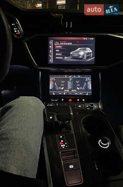 Седан Audi A6 2018 в 