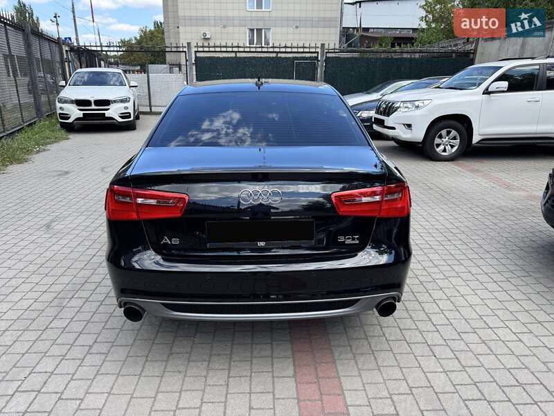 Седан Audi A6 2014 в Запоріжжі