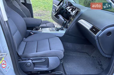 Универсал Audi A6 2011 в 