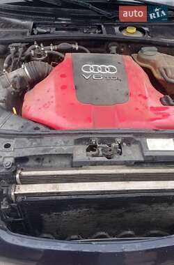 Седан Audi A6 2000 в 