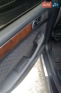 Седан Audi A6 2000 в 