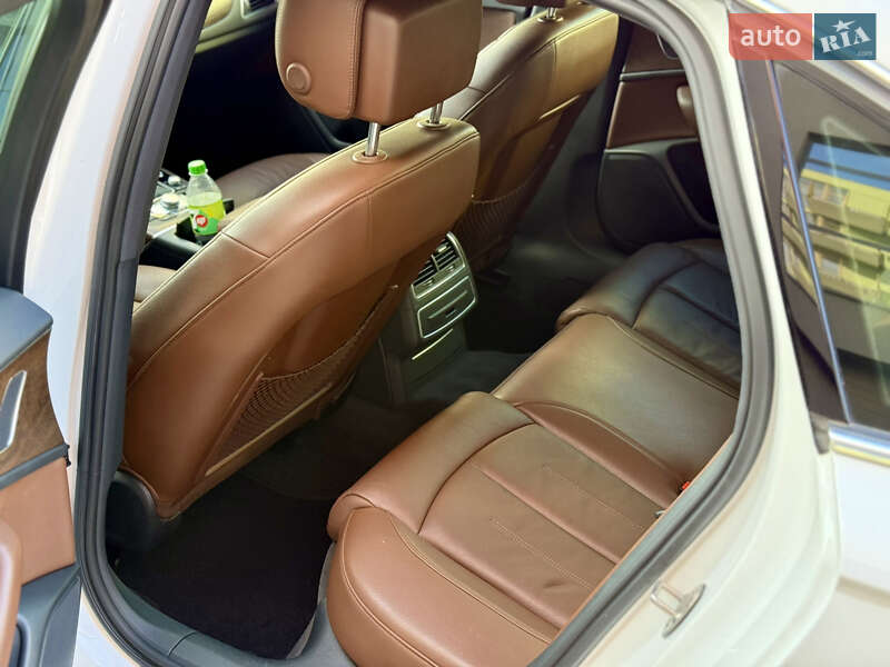 Седан Audi A6 2016 в Львове