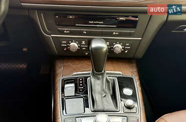 Седан Audi A6 2016 в 