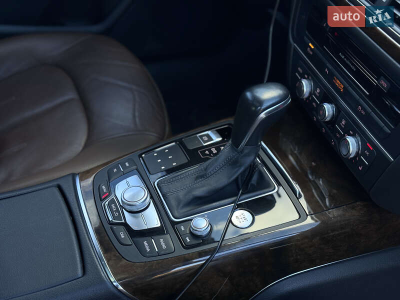 Седан Audi A6 2016 в Дніпрі