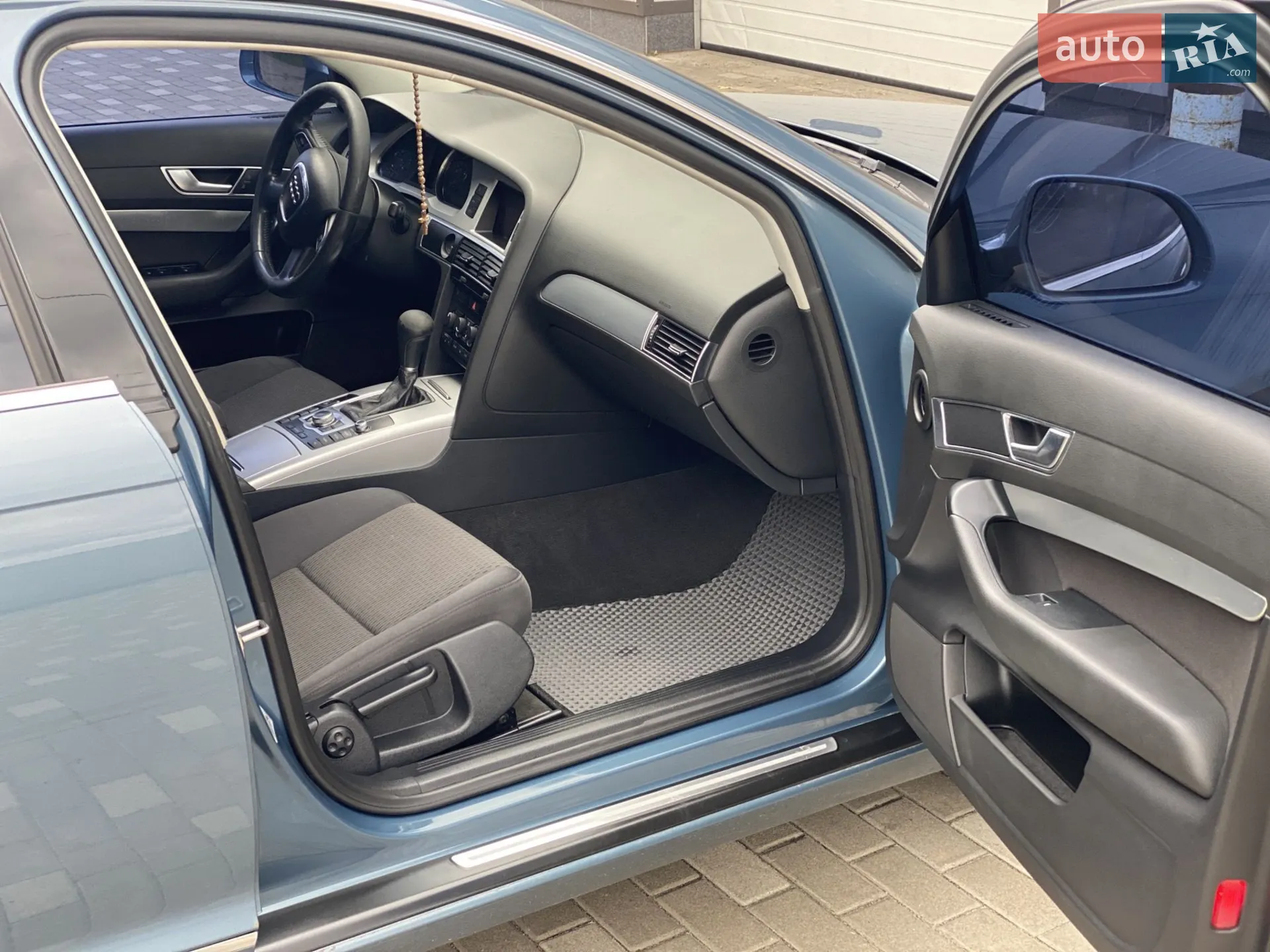 2010 Audi A6 - мініатюра 12