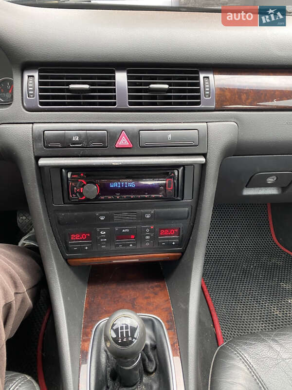 Седан Audi A6 2002 в Костопілі