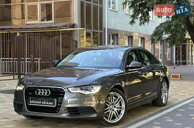 Седан Audi A6 2012 в 