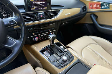 Седан Audi A6 2012 в 