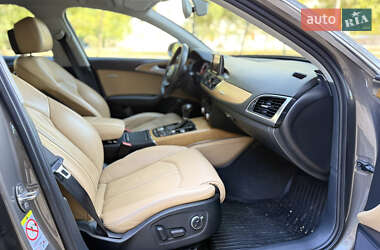 Седан Audi A6 2012 в 