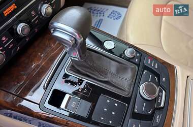Седан Audi A6 2013 в 