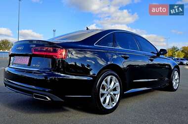 Седан Audi A6 2015 в 