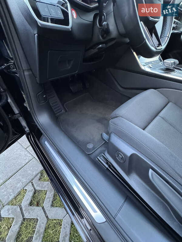 Седан Audi A6 2020 в Львове