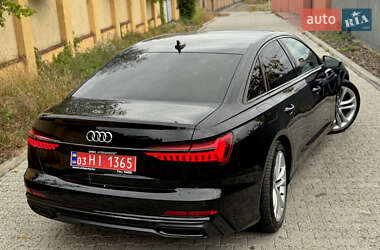 Седан Audi A6 2019 в 