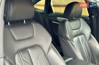 Седан Audi A6 2019 в 