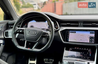 Седан Audi A6 2019 в 