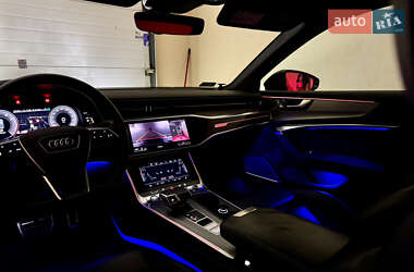 Седан Audi A6 2019 в 