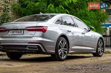 Седан Audi A6 2020 в 