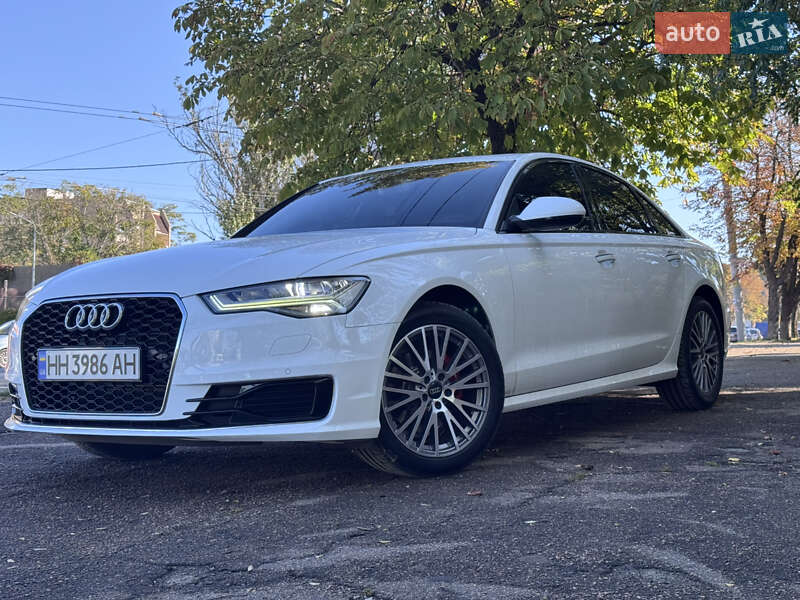 Седан Audi A6 2015 в Одессе