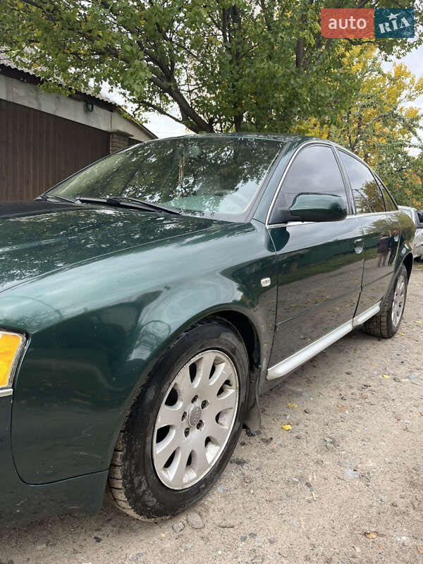Седан Audi A6 2001 в Смілі