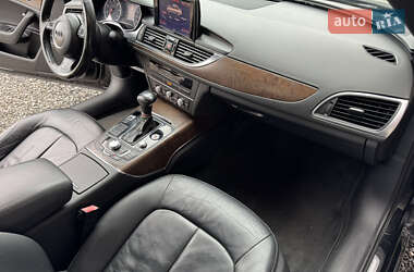 Седан Audi A6 2013 в 