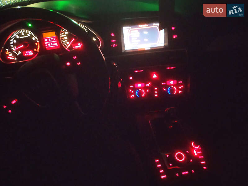 Седан Audi A6 2004 в Снятині