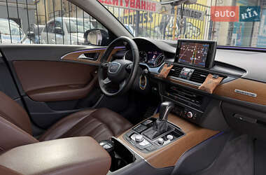Седан Audi A6 2016 в 