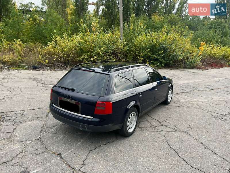 Универсал Audi A6 2000 в Умани