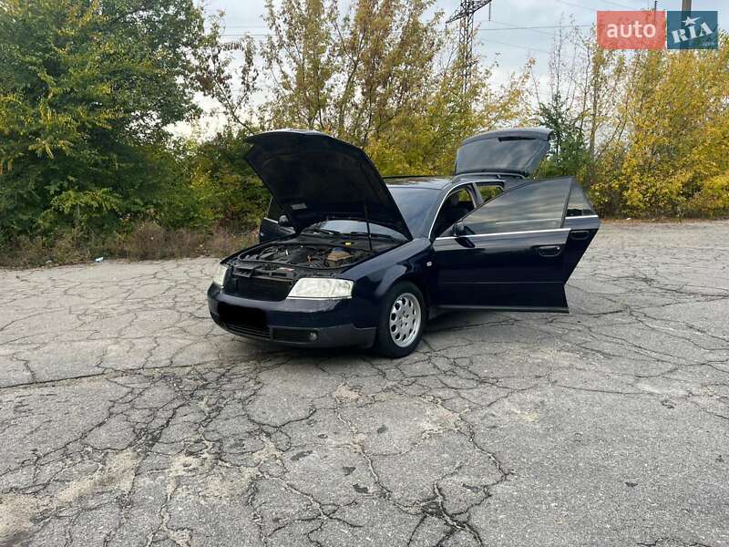 Универсал Audi A6 2000 в Умани