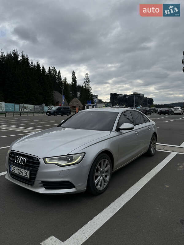 Седан Audi A6 2012 в 