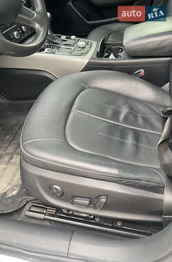 Седан Audi A6 2012 в 