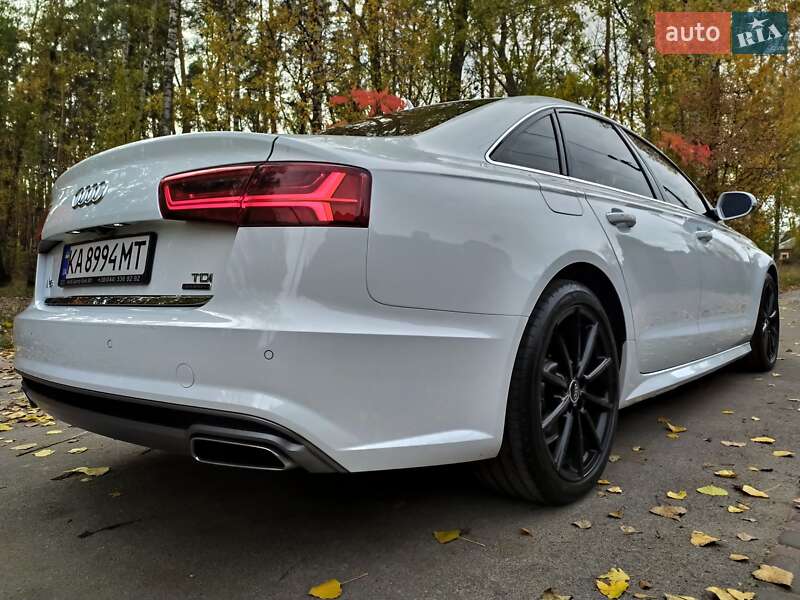 Седан Audi A6 2015 в Киеве