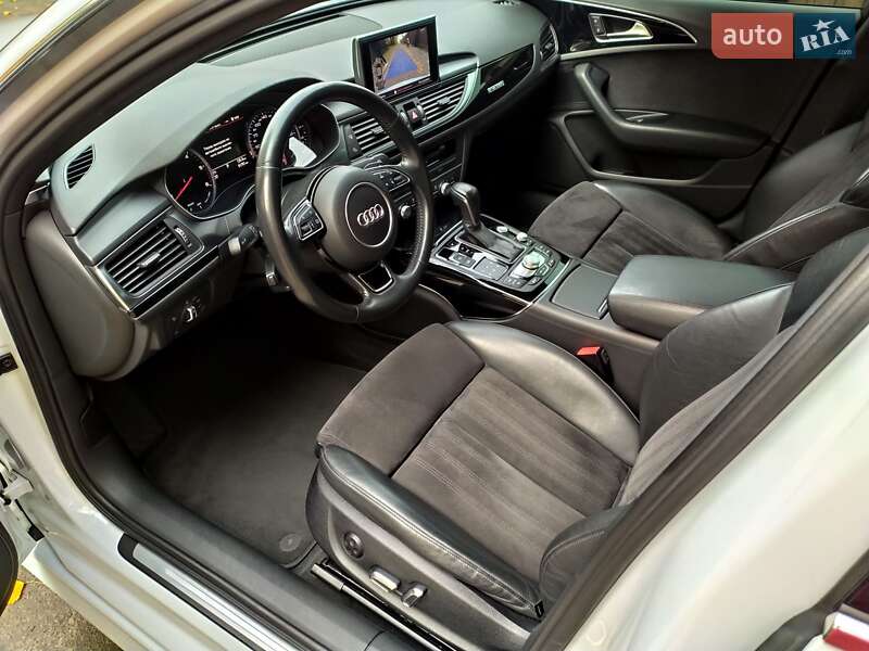 Седан Audi A6 2015 в Киеве