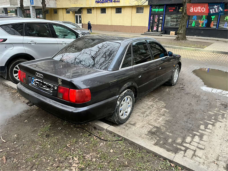 Седан Audi A6 1995 в Львове