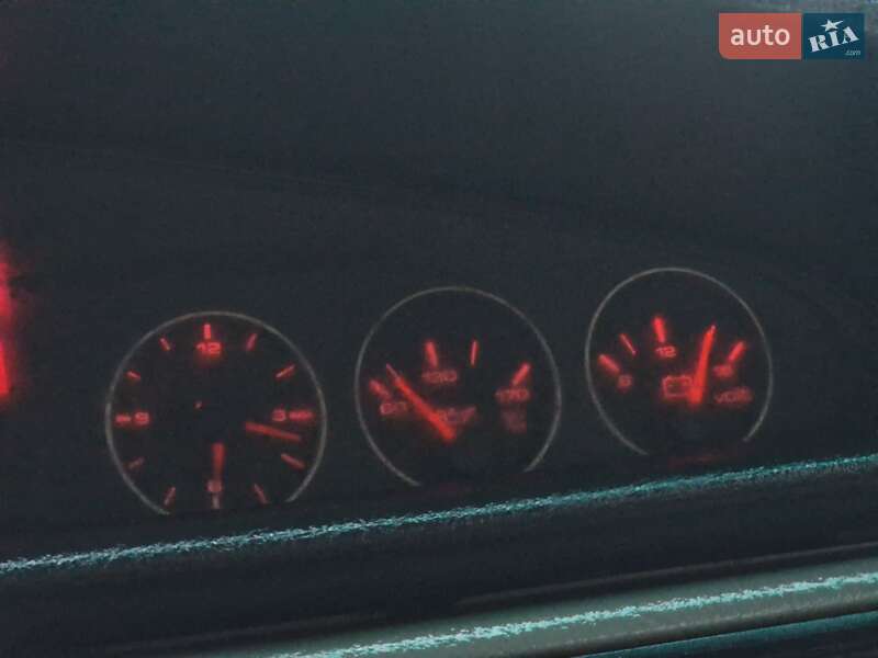 Седан Audi A6 1997 в Стрию