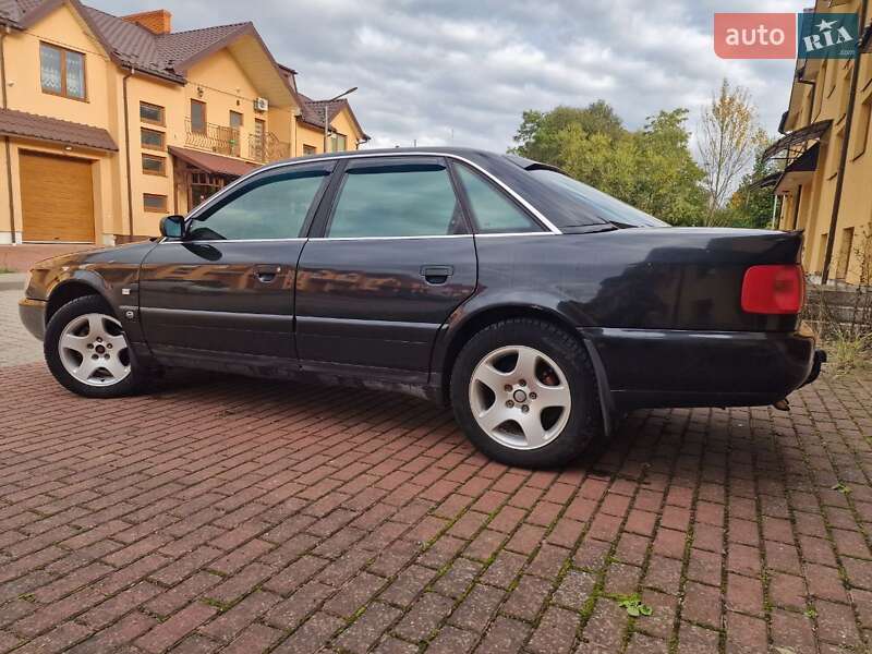 Седан Audi A6 1997 в Стрию