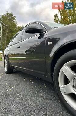Универсал Audi A6 2003 в 