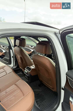Седан Audi A6 2020 в 