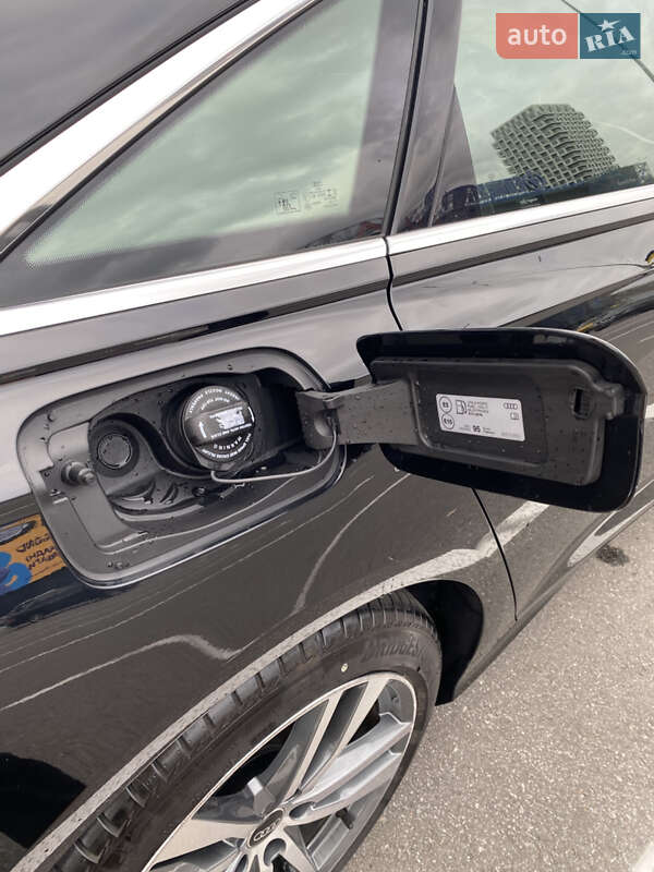 Седан Audi A6 2022 в Києві