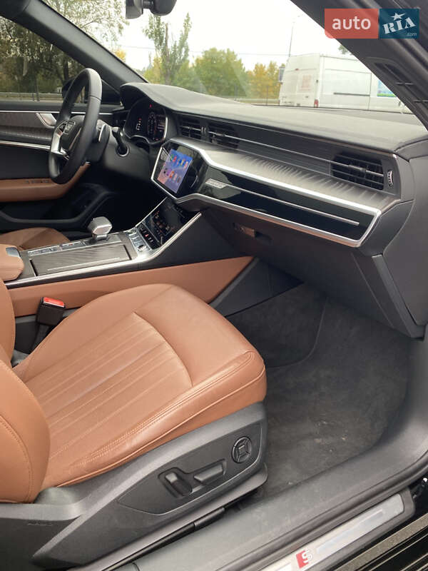Седан Audi A6 2022 в Києві
