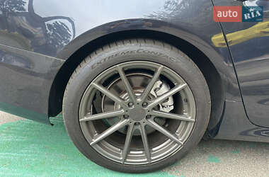 Седан Audi A6 2014 в 
