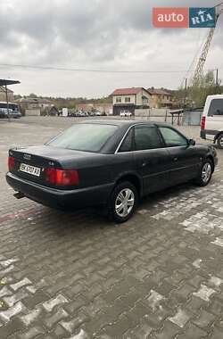 Седан Audi A6 1997 в 