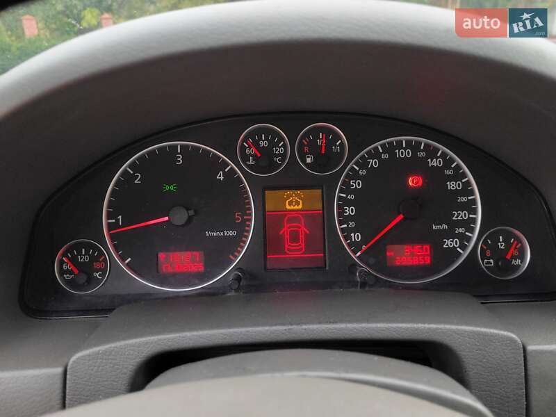 Седан Audi A6 2002 в Летичеве