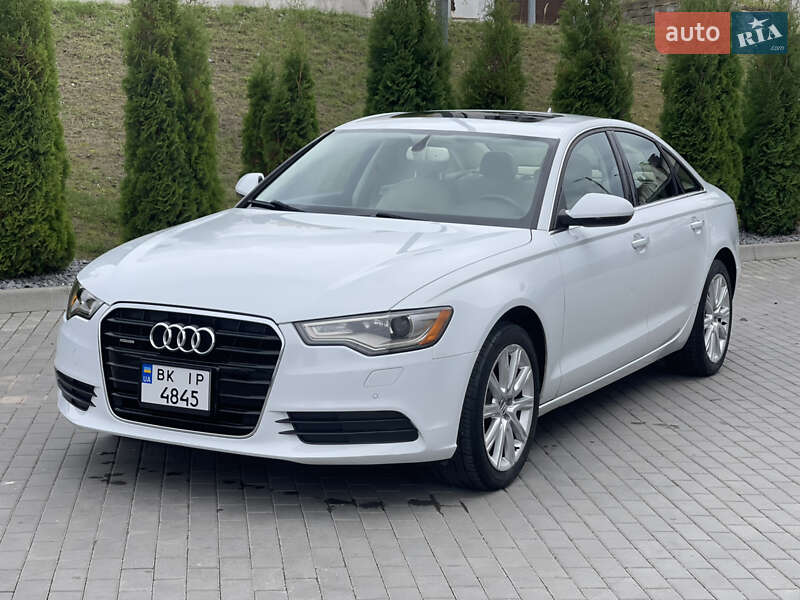 Седан Audi A6 2014 в Рівному
