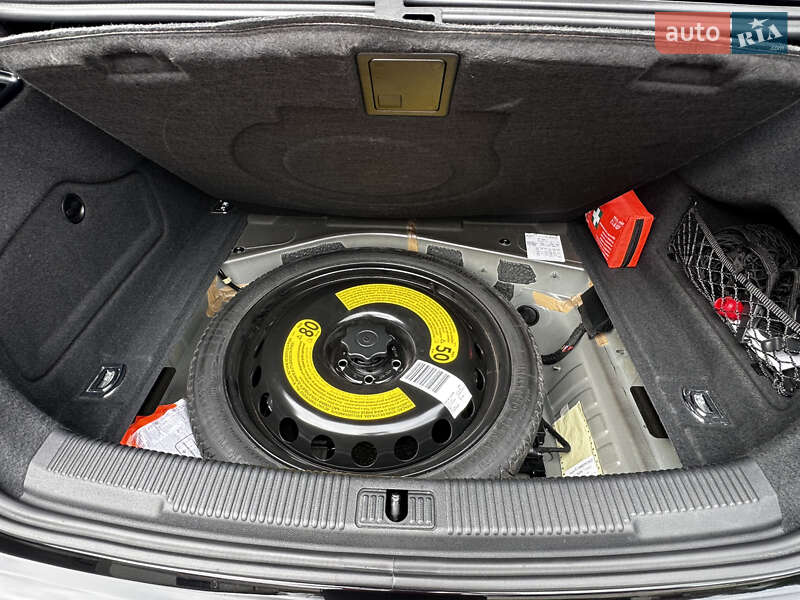 Седан Audi A6 2016 в Львові