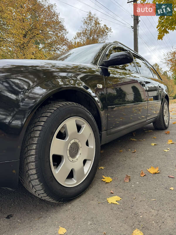 Універсал Audi A6 2002 в Хотині