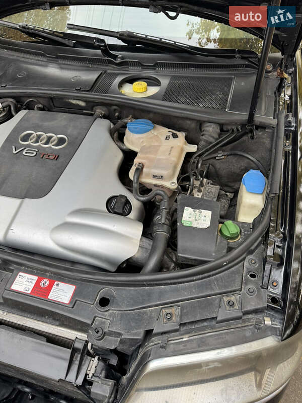 Універсал Audi A6 2002 в Хотині