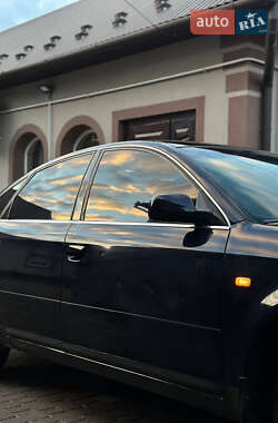 Седан Audi A6 1998 в  фото 3 Седан Audi A6 1998 в