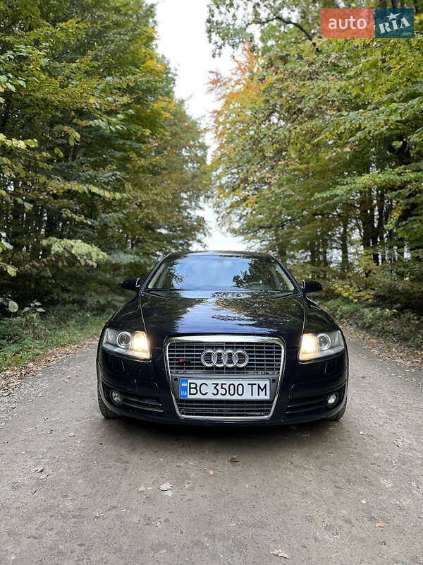 Седан Audi A6 2004 в 