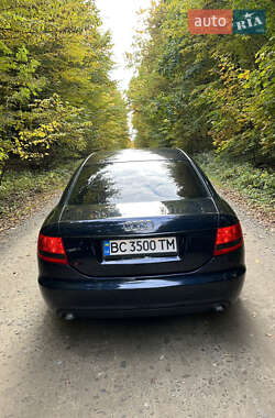 Седан Audi A6 2004 в 